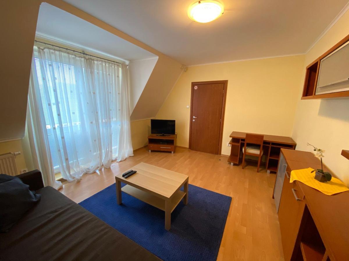 Hotel Penzion Le Monde Bardejov Exterior foto
